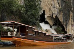 Luang Phrabang – Pak Ou Caves