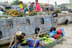 Can Tho - Cai Rang floating market - Chau Doc