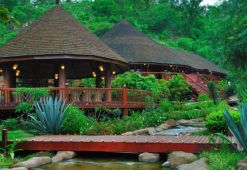 Pristine Lotus Spa Resort Inle
