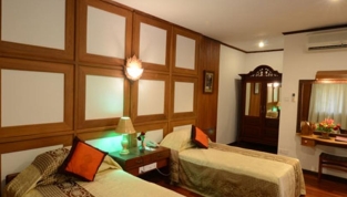 baganhotelriverview4