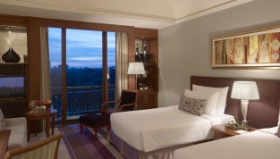 chatriumhotelroyallakeyangon1