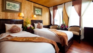 jasminecruisehalong5