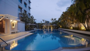 suleshangri-layangon1