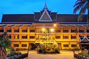 Angkor Hotel 