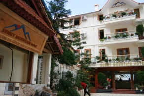 Sunny Mountain Hotel