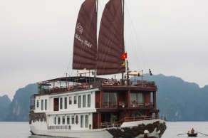 Violet Cruise - Heritage Line