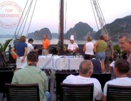 Orient Group from UK (Heritage of Vietnam 12 Days).