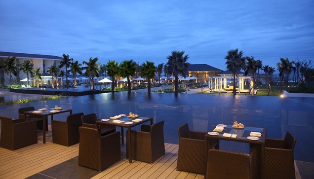 Sunrise Hoi An Beach Resort