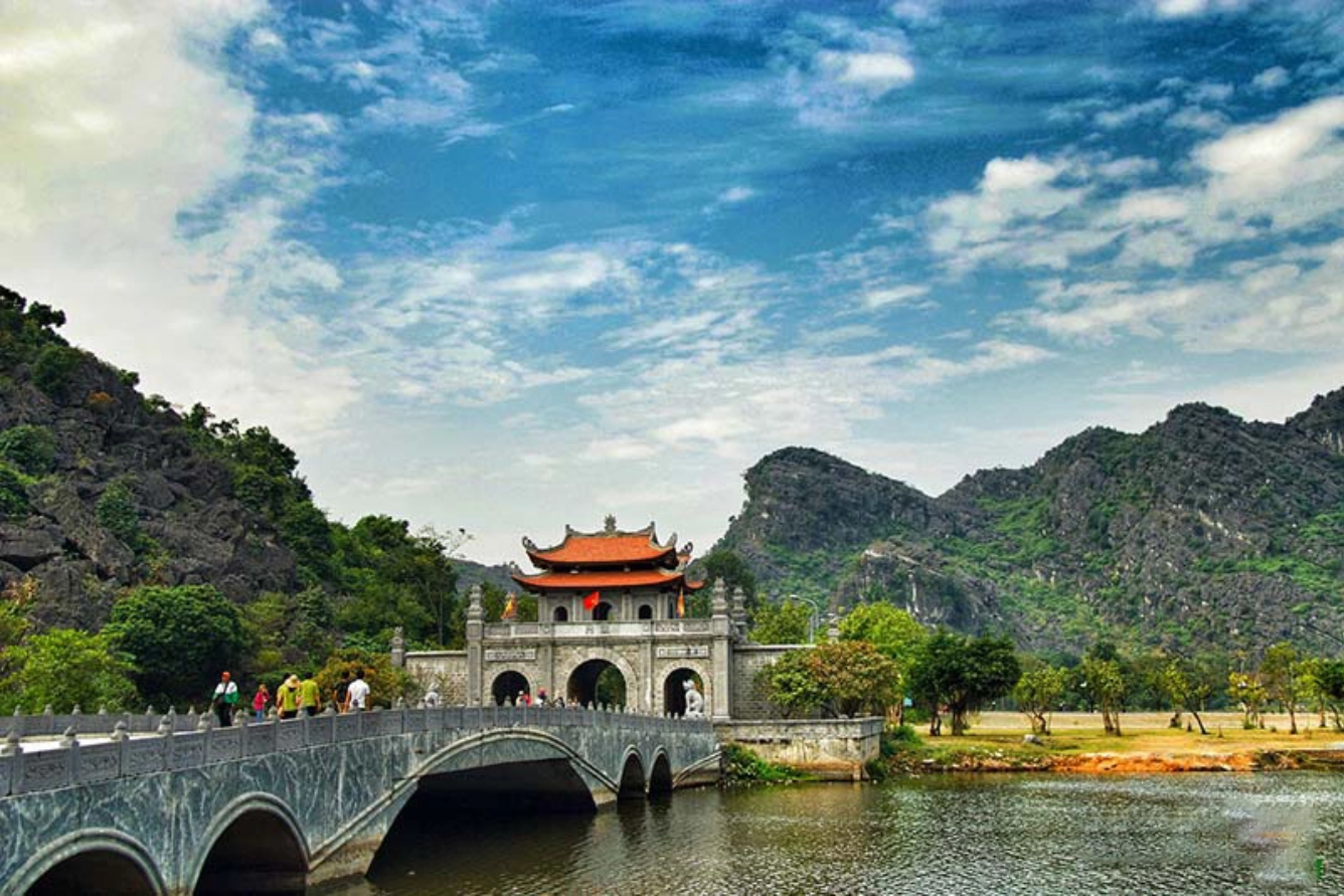 Exploring Ninh Binh